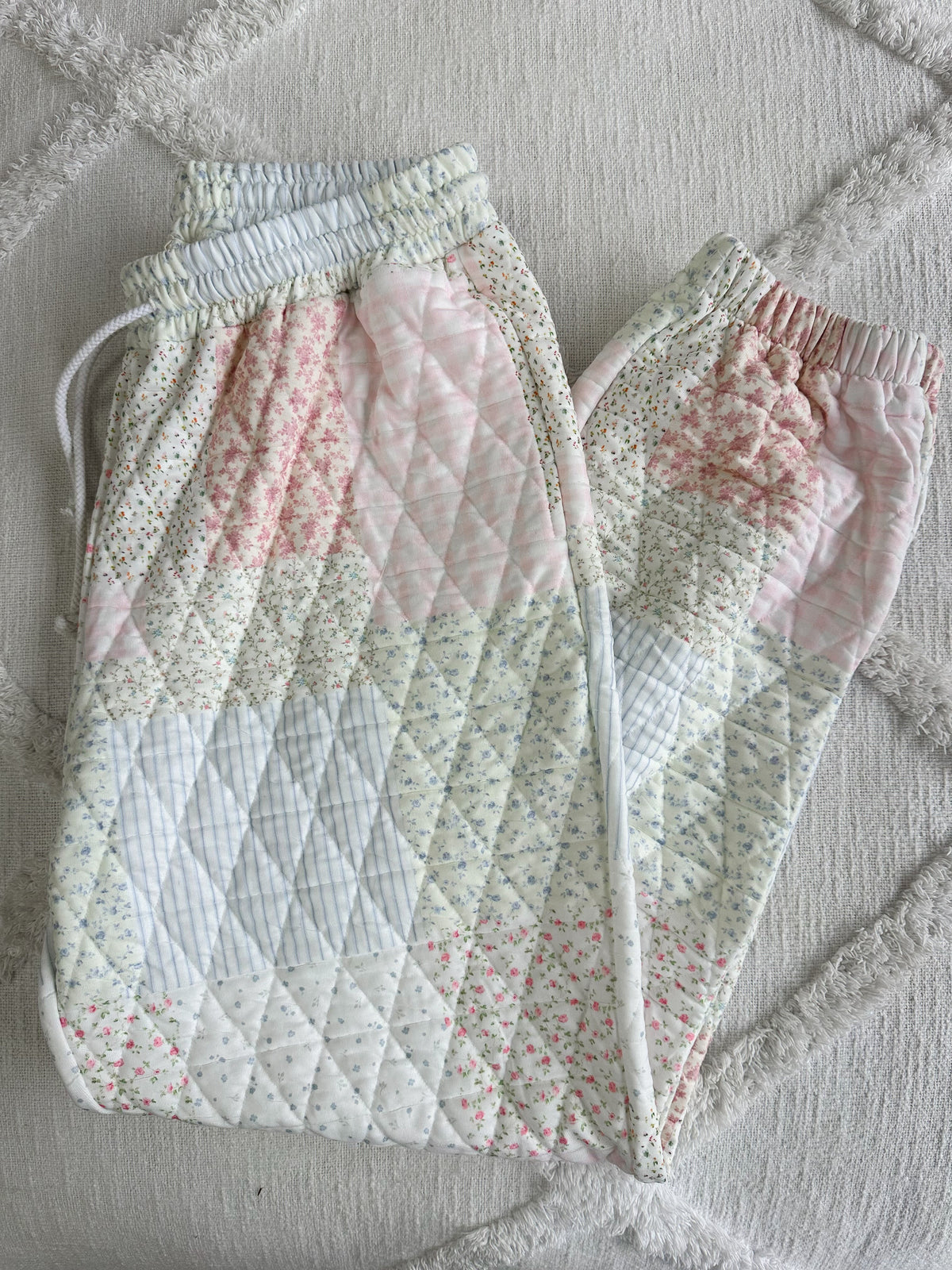 Quilted Pastel Set