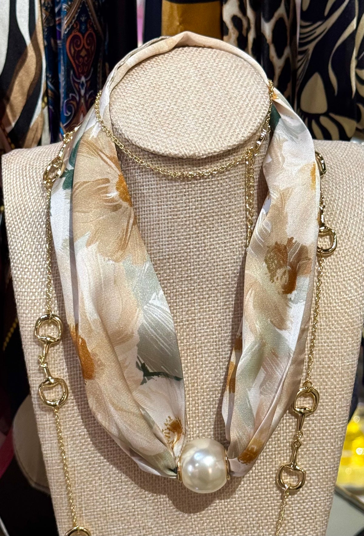 Pearl Scarf Short