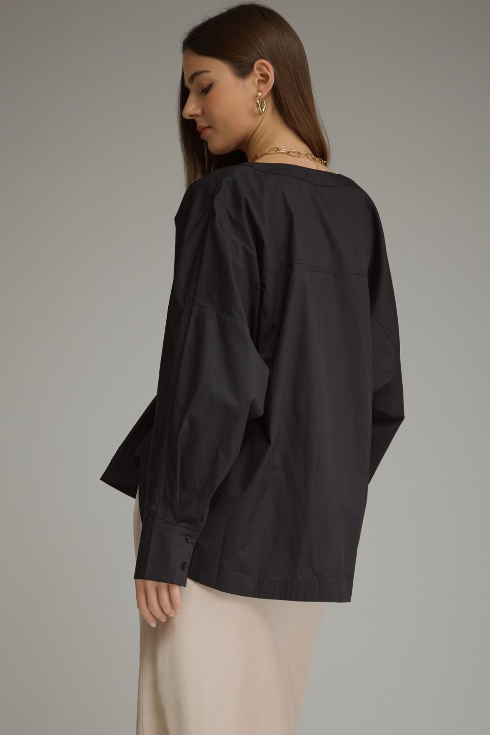 Gathered Black Top