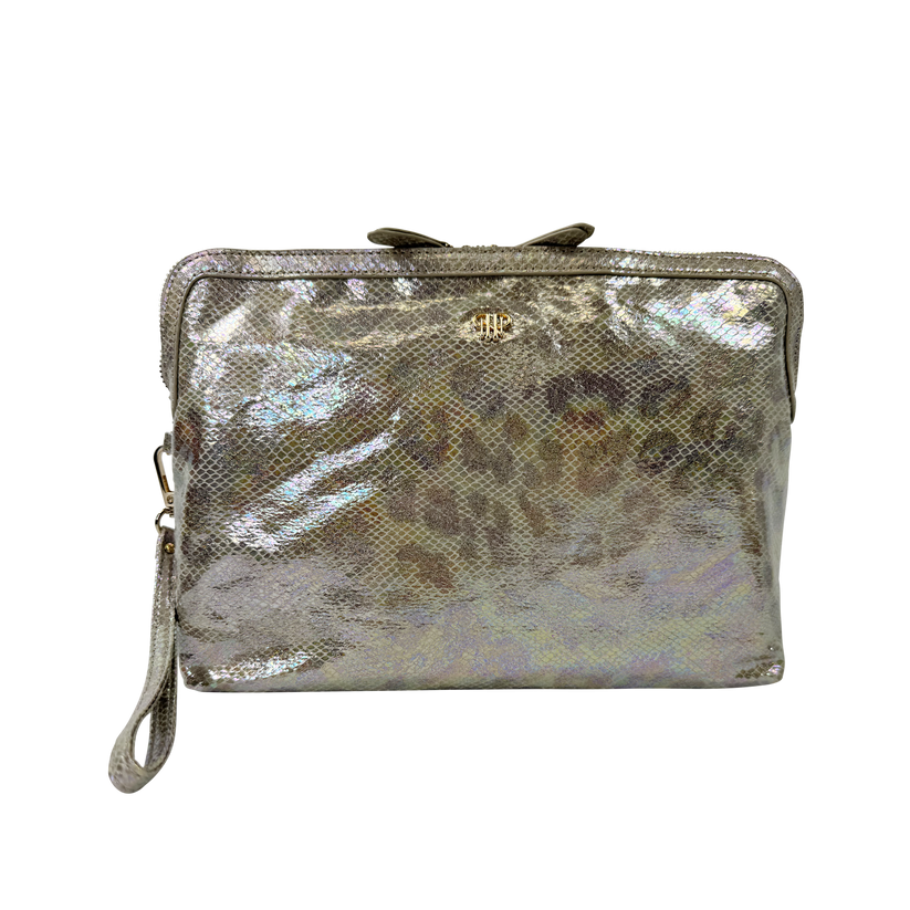 PurseN Litt Getaway Wristlet Makeup Case