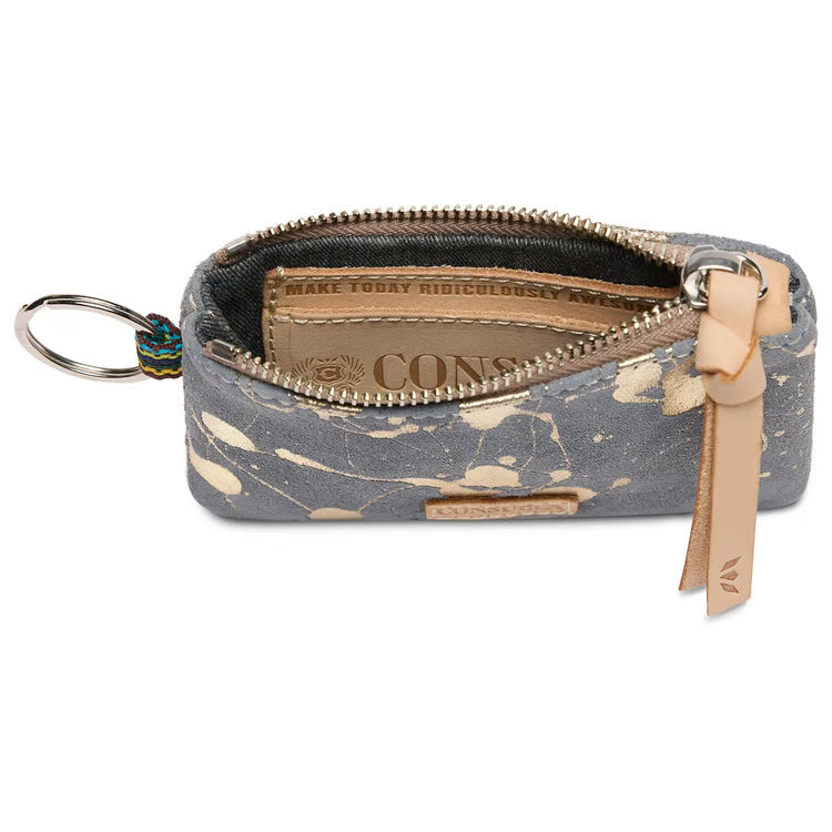Consuela Pouch, Jagger