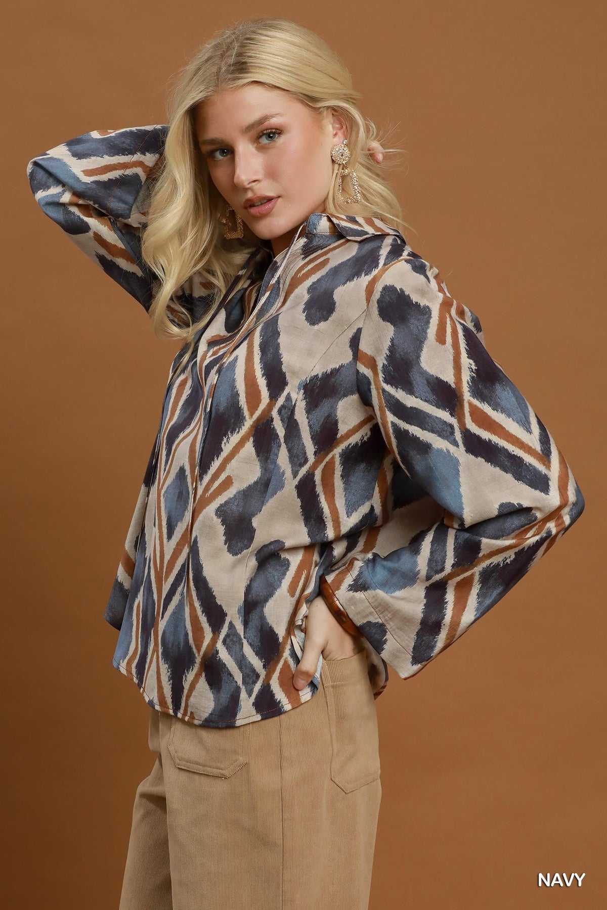 Navy Geo Top