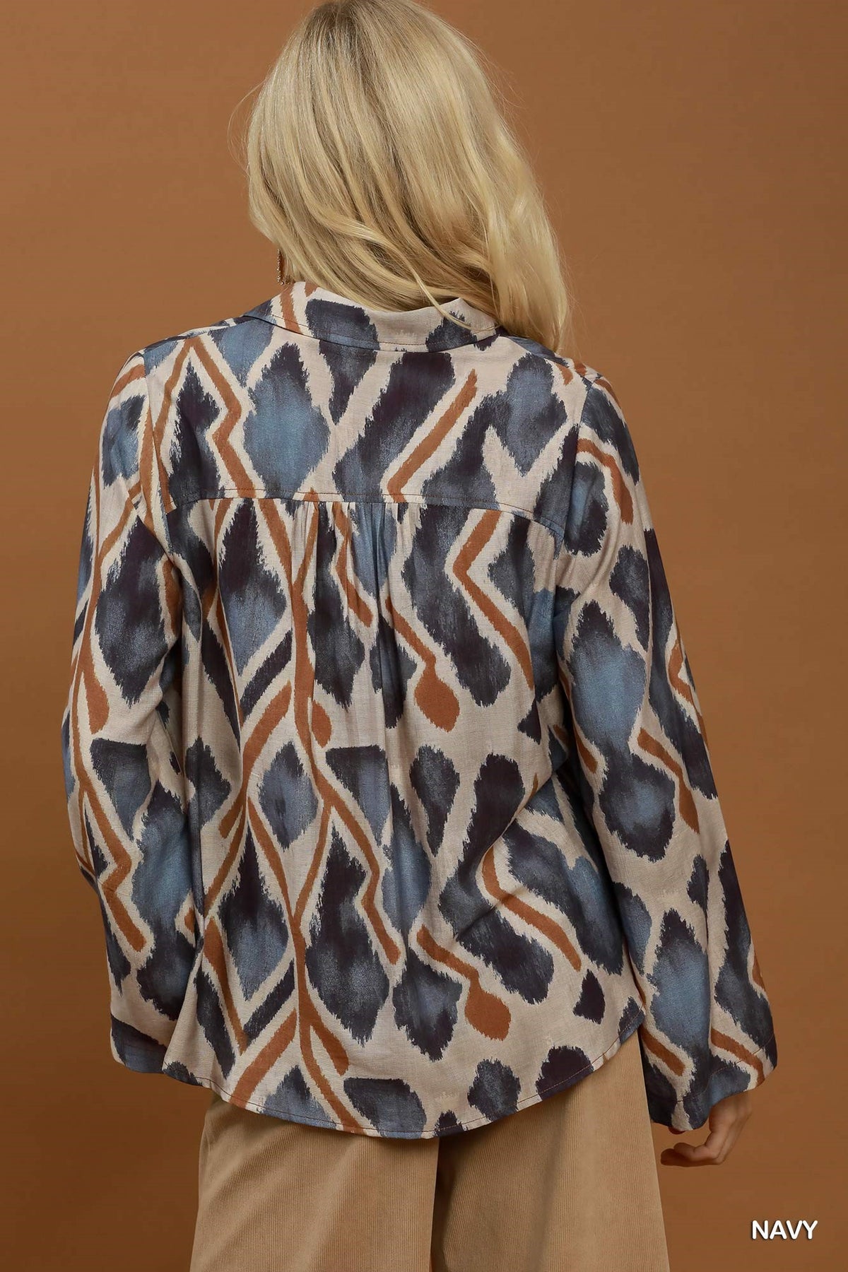 Navy Geo Top