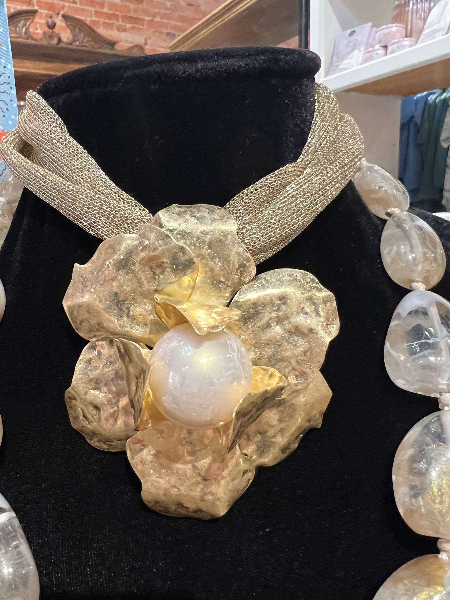 Gold Mesh Magnet Necklace