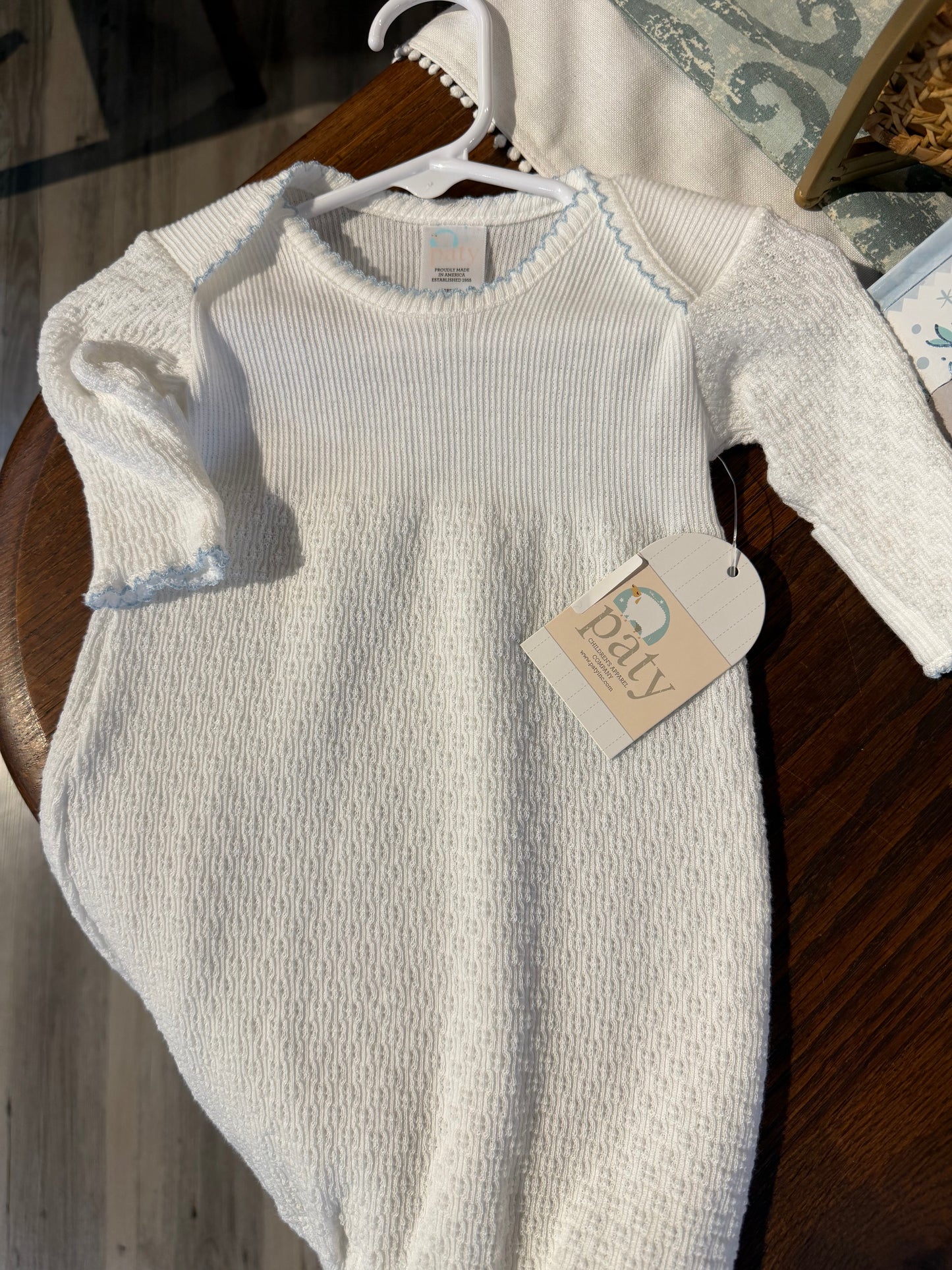 Paty gown blue/white lap PREEMIE