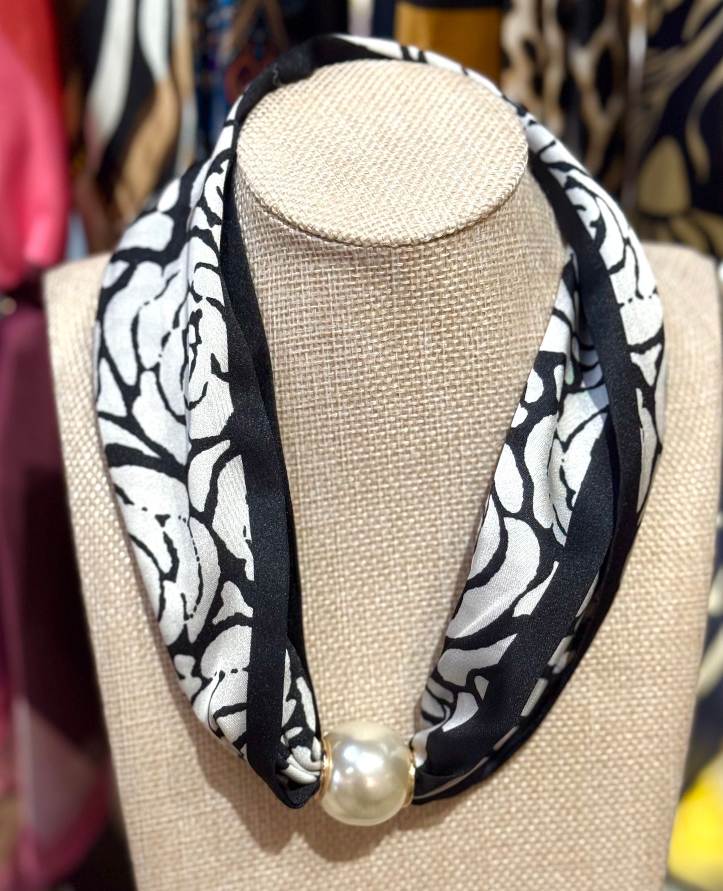 Pearl Scarf Short