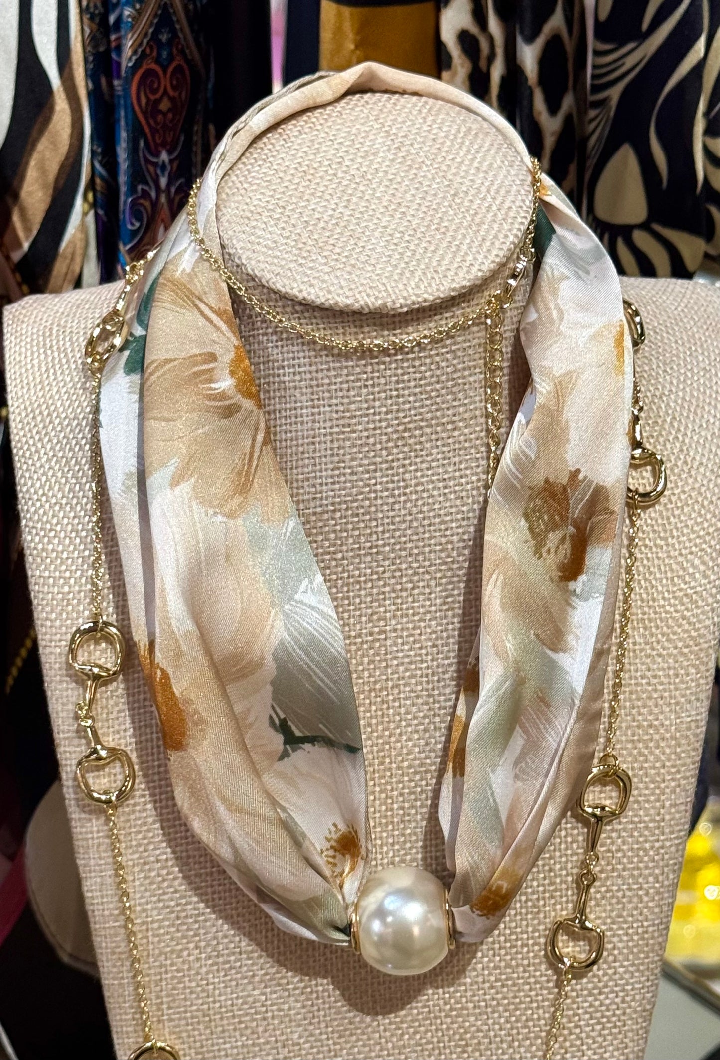 Pearl Scarf Short