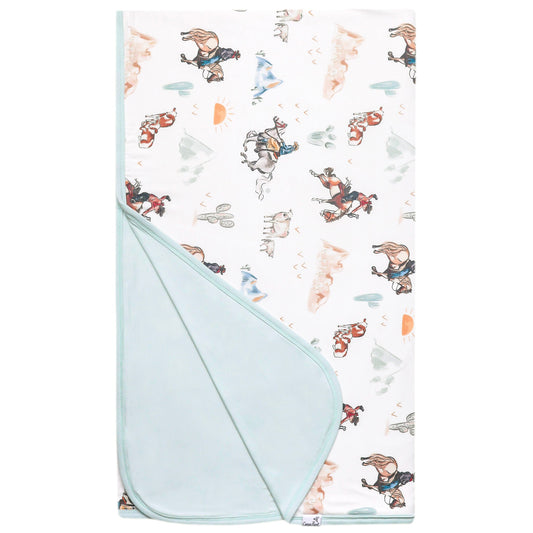 CP Boone 3-Layer Jumbo Stretchy Quilt