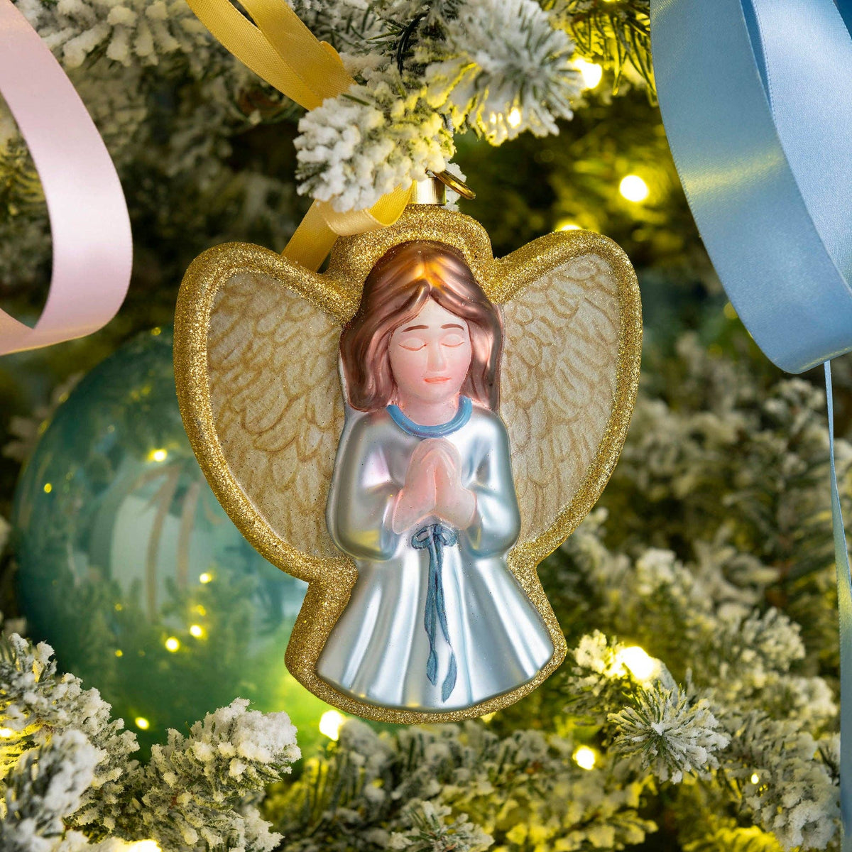 Lauren Clyburn Angel Blown Glass Christmas Ornament – 2026 #FC2604