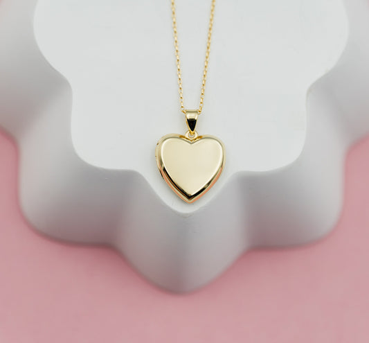 Cherished Moments Gold Heart Locket NK