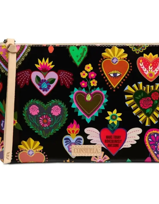 Consuela Mighty Pouch, Vida