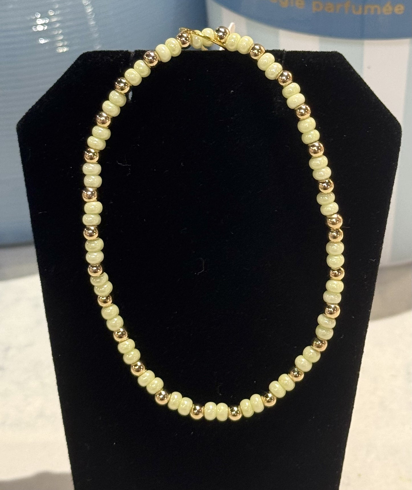 HB Large Seed Bead Irridescent Bracelet